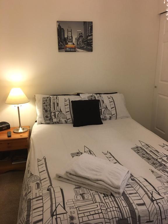 Sleepneat Panzió Ascot  Szoba fotó