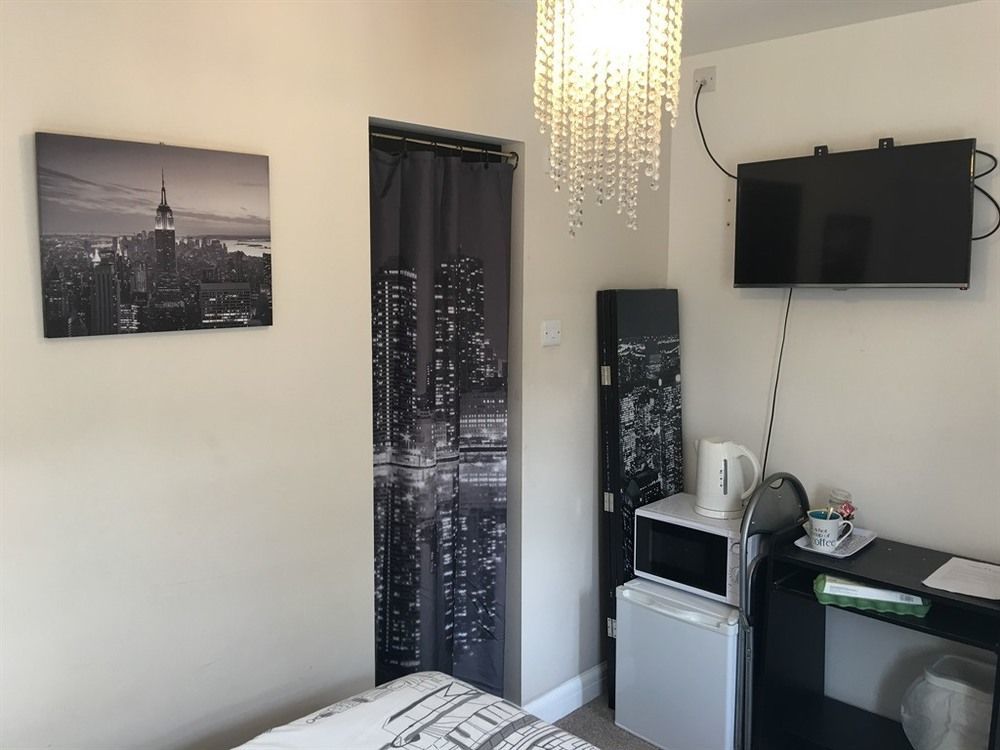 Sleepneat Panzió Ascot  Kültér fotó
